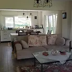 Assos Tas Ev 2 Oda Salon Mutfak Denize Yakin Bahce Veranda * Ayvacik (Canakkale)