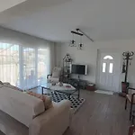 Assos Taş Ev 2 oda salon mutfak Denize yakın Bahçe Veranda Casa de Férias Ayvacik (Canakkale)