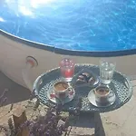 Assos Taş Ev 2 oda salon mutfak Denize yakın Bahçe Veranda Casa de Férias