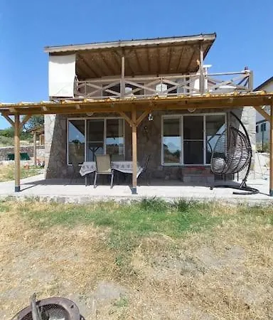 Egedebirnefes Assos Holiday home