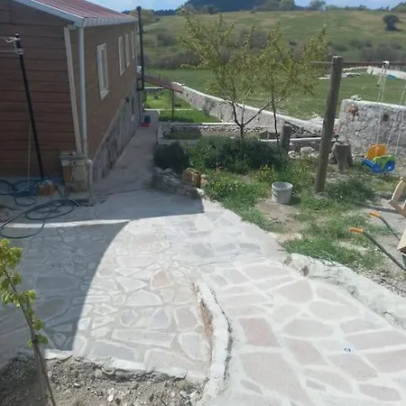 Hébergement de vacances Assos Egedebirnefes Kir Evi *