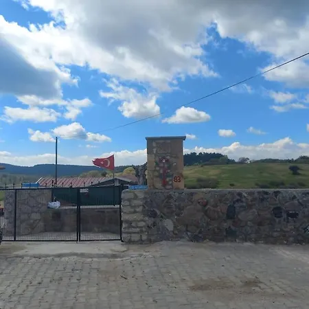 Assos Egedebirnefes Kir Evi
