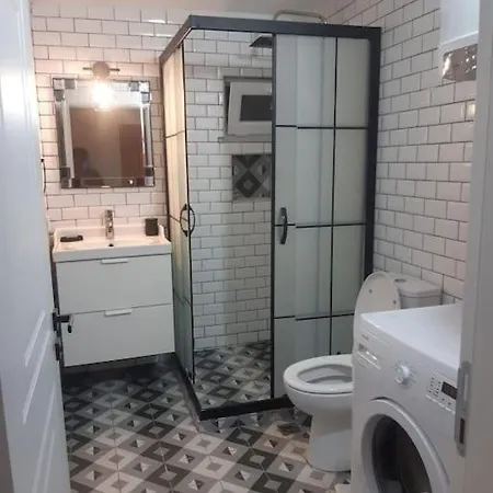 Assos Egedebirnefes Kir Evi *